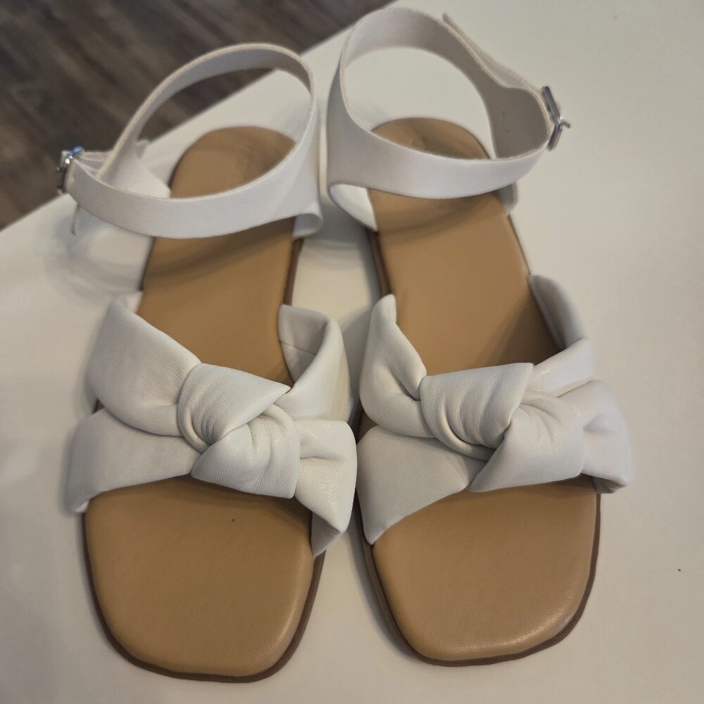 Girls White Flats w/ Bow Detail Old Navy